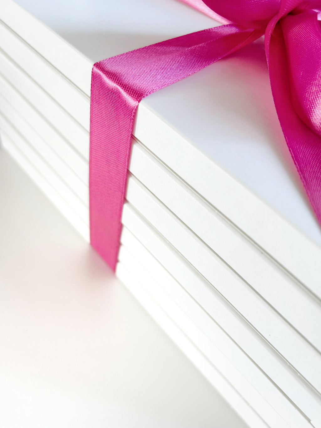 7 GIORNI DI SORPRESE - a week of...