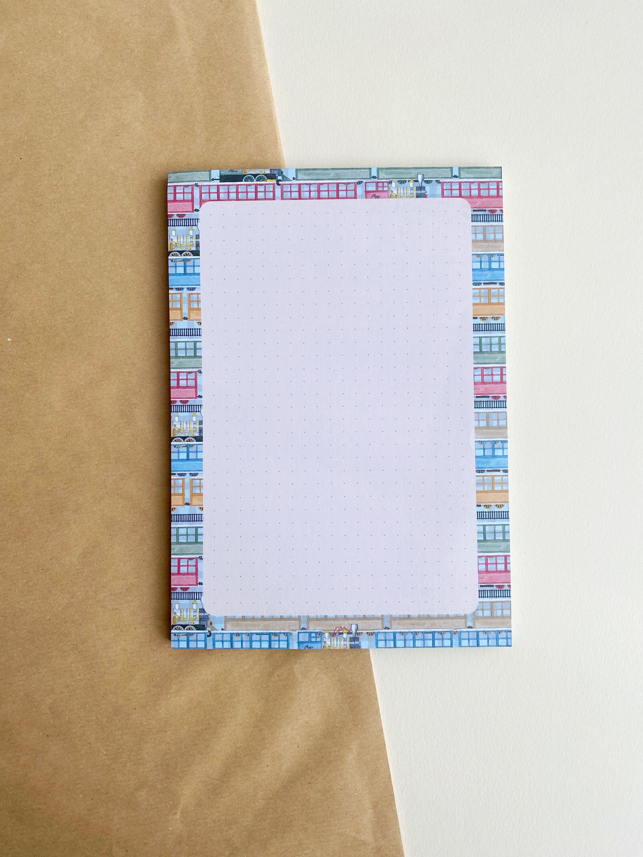 BUNDLE paper train