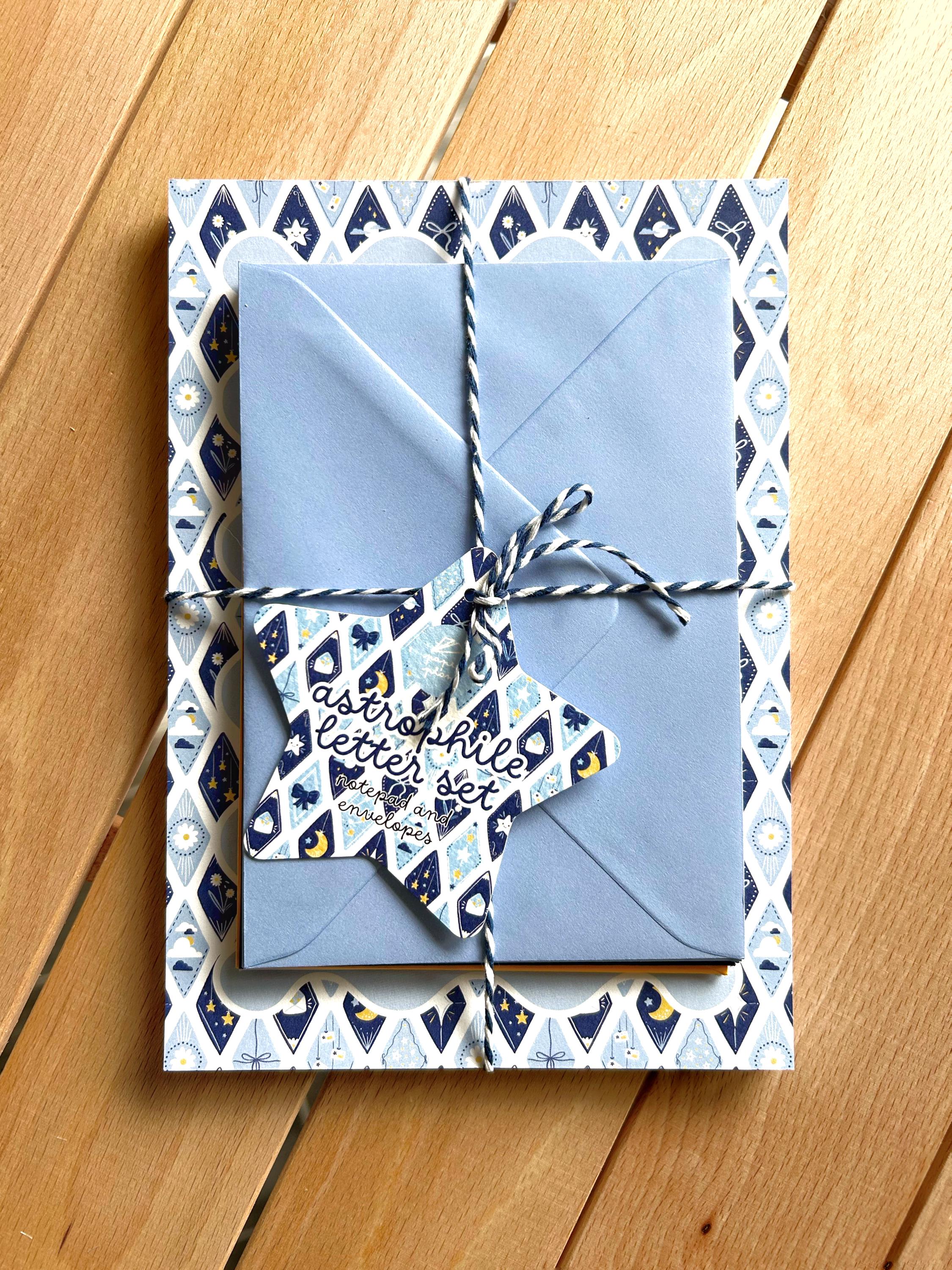 LETTER SET astrophile