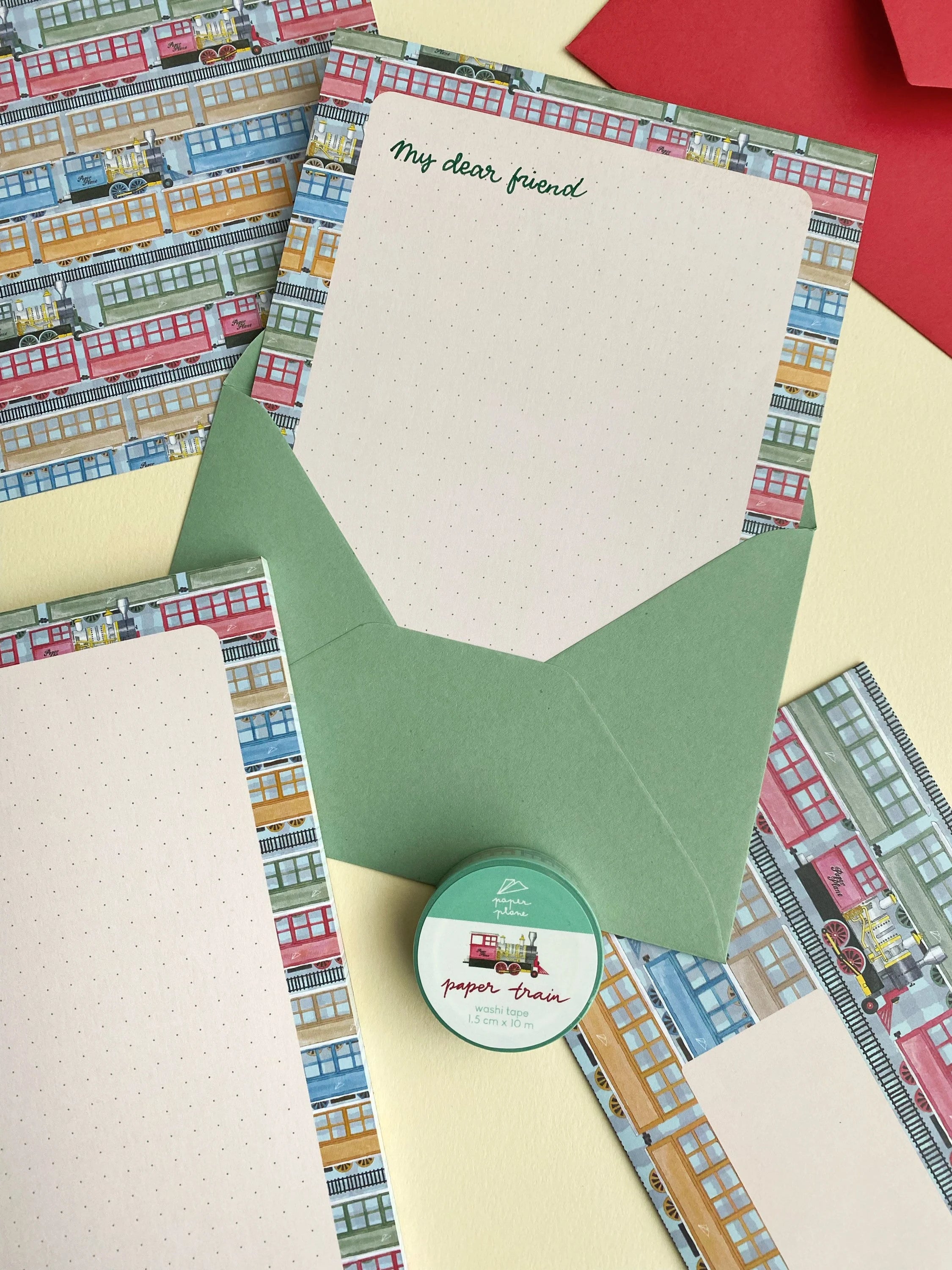 BUNDLE paper train